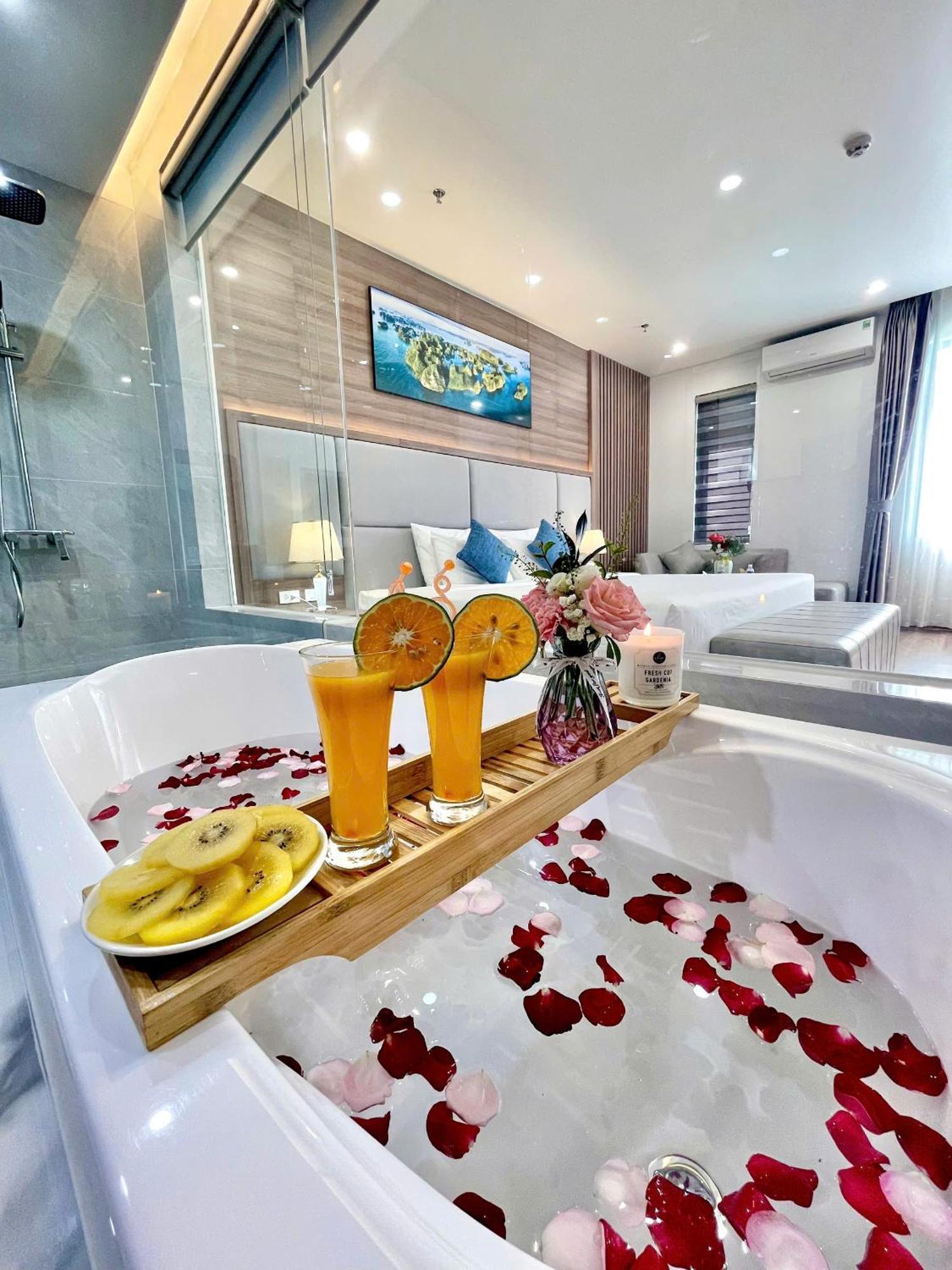 Central Halong Hotel Ha Long Dış mekan fotoğraf