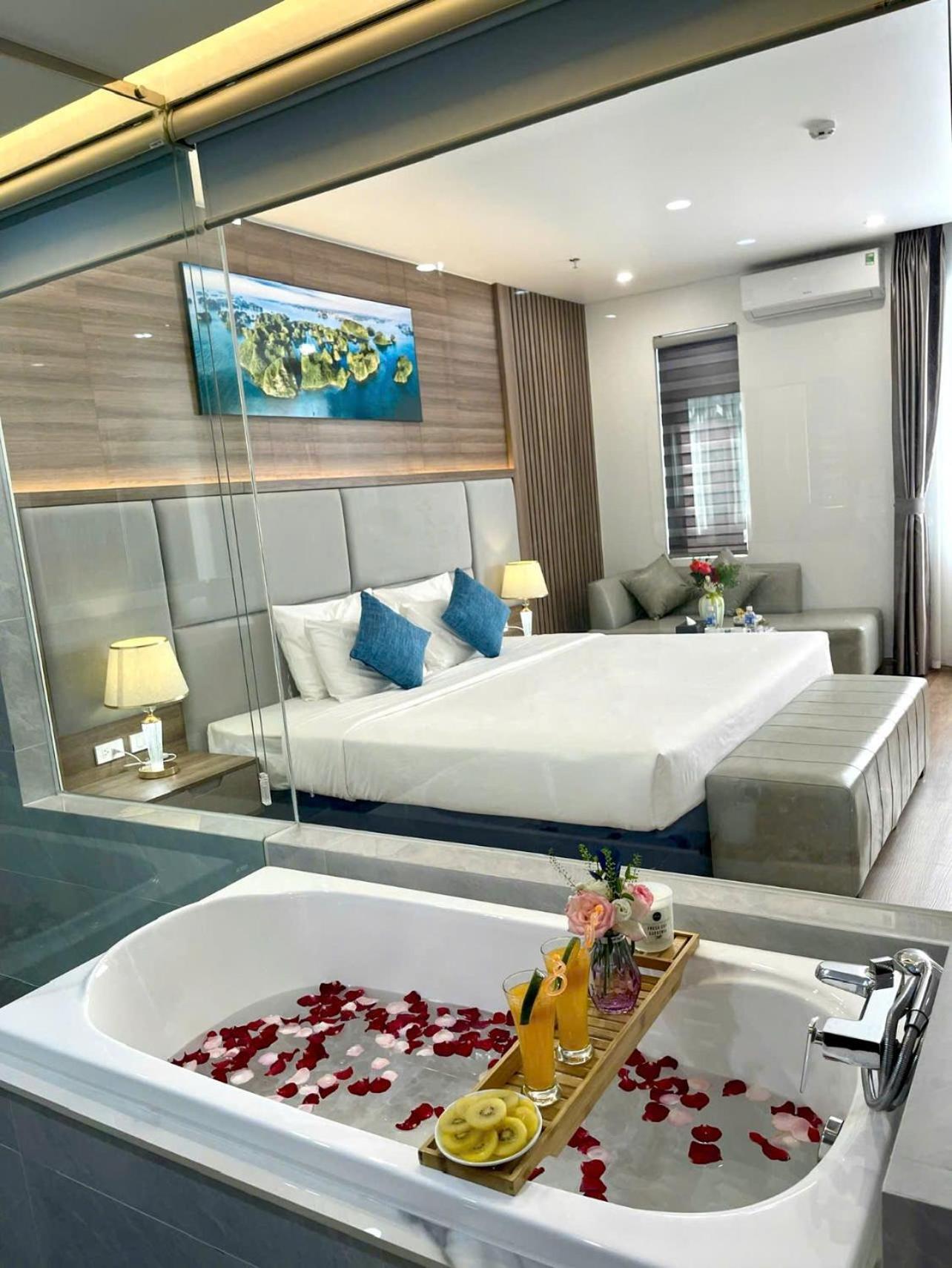 Central Halong Hotel Ha Long Dış mekan fotoğraf